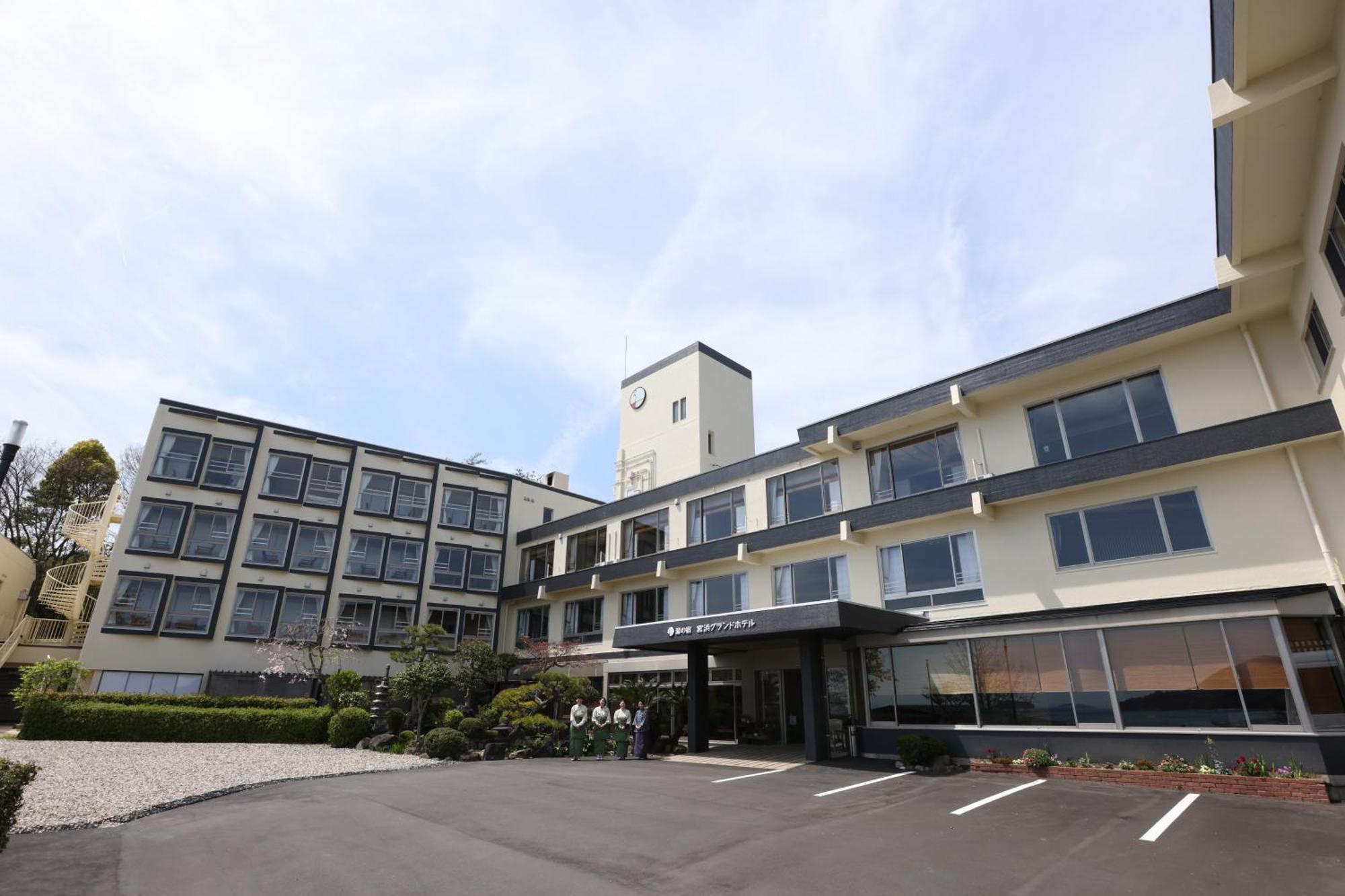 Miyahama Grand Hotel Hatsukaichi Exterior photo